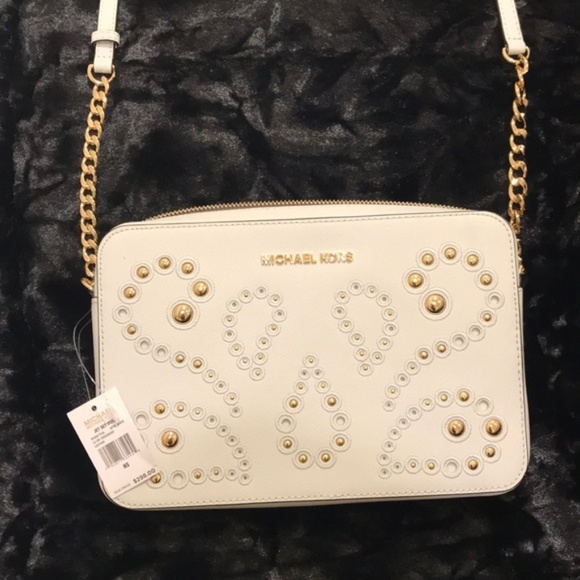 Michael Kors Handbags - Michael Kors Crossbody Bag.